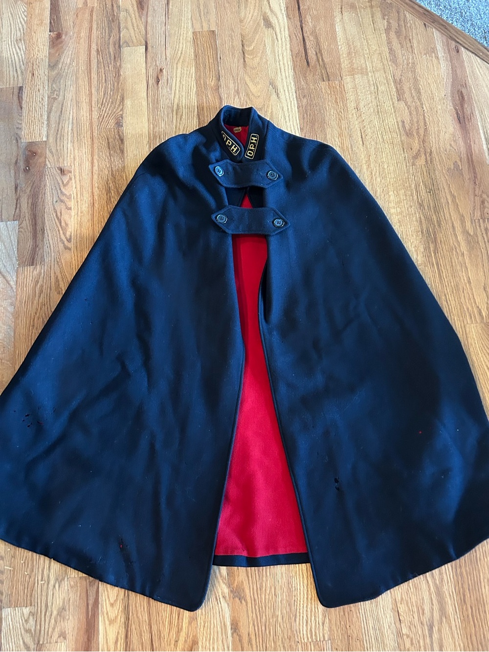 VTG! 1940s Snowhite MILITARY NURSES WOOL O.P.H Red Lined CAPE (Some Moth Damage)